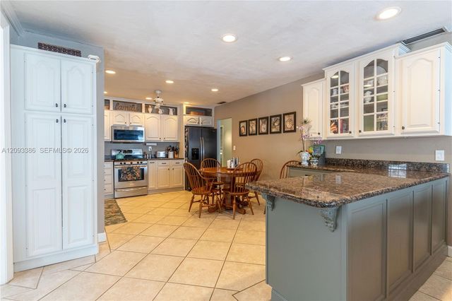 9761 SW 123rd Street, Miami, FL 33176