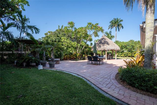 9761 SW 123rd Street, Miami, FL 33176