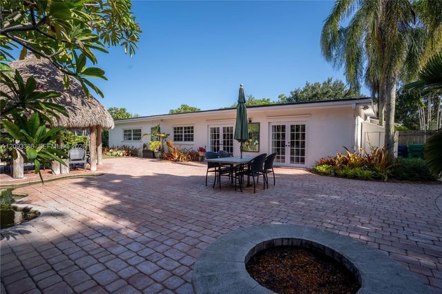 9761 SW 123rd Street, Miami, FL 33176