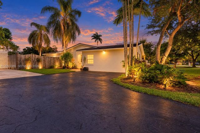 9761 SW 123rd Street, Miami, FL 33176