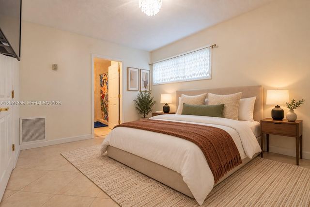 9761 SW 123rd Street, Miami, FL 33176