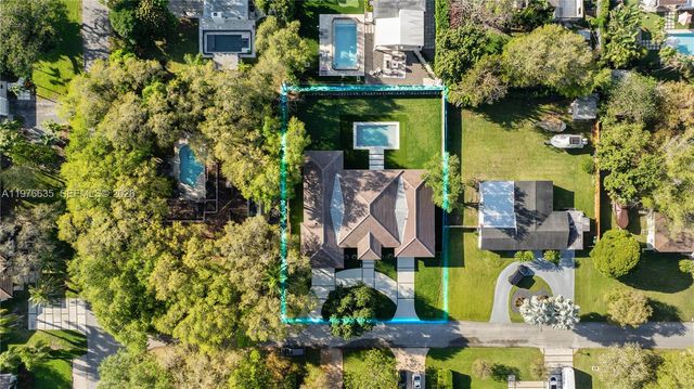 6990 SW 58th St, Miami, FL 33143