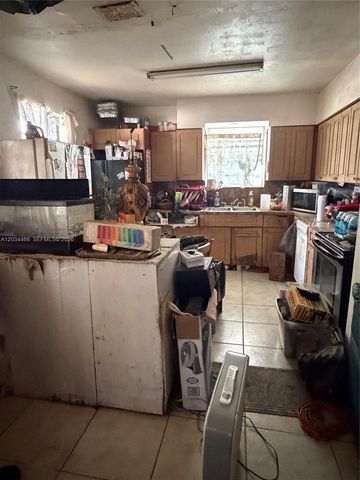 2327 Freedom Street, Hollywood, FL 33020