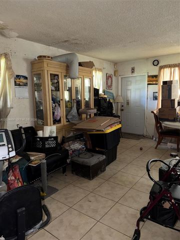 2327 Freedom Street, Hollywood, FL 33020