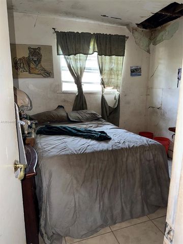 2327 Freedom Street, Hollywood, FL 33020