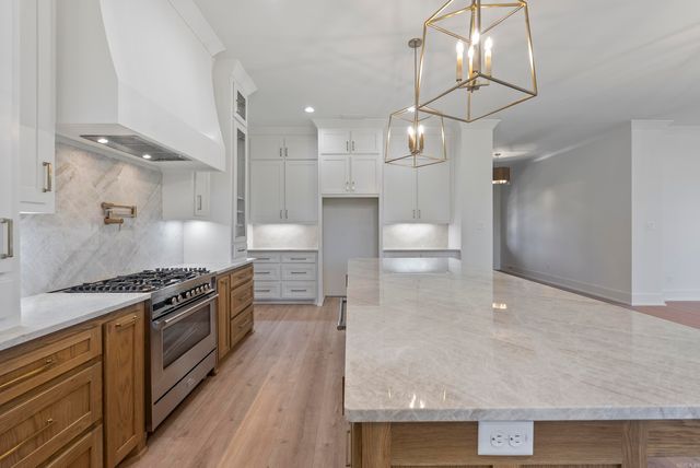 5096 Westridge Cir, Benton, AR 72019