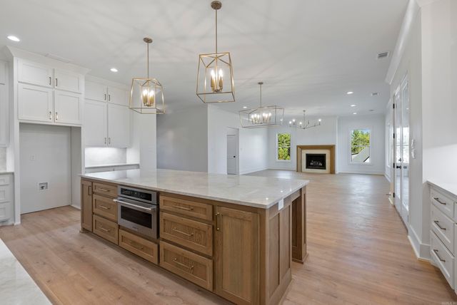 5096 Westridge Cir, Benton, AR 72019