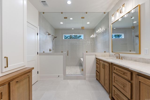 5096 Westridge Cir, Benton, AR 72019