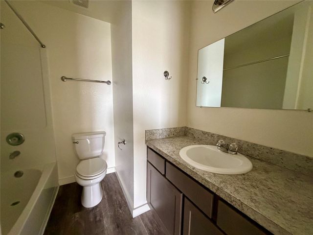 21155 Gosling Road 27B, Spring, TX 77388