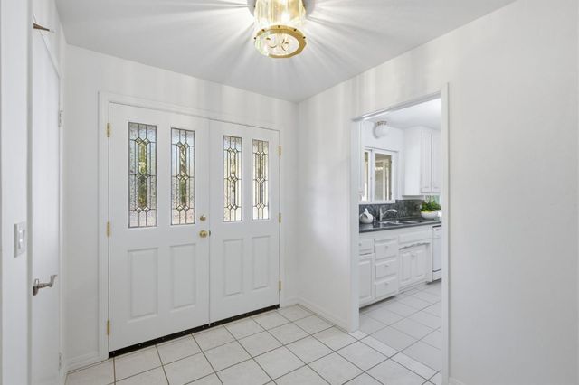 14278 Amherst Court, Los Altos Hills, CA 94022