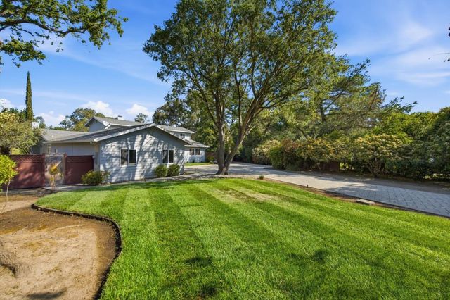 14278 Amherst Court, Los Altos Hills, CA 94022