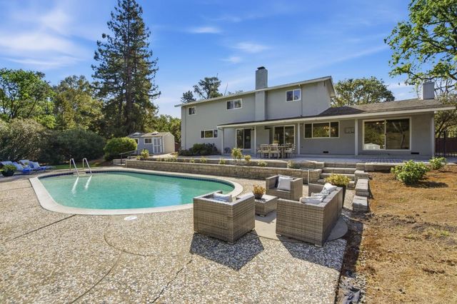 14278 Amherst Court, Los Altos Hills, CA 94022