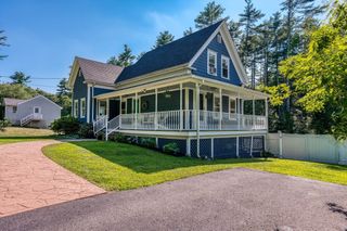 140 Elm St, Halifax, MA 02338