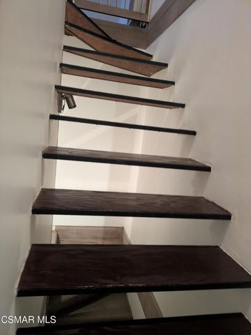 10441 Oletha Lane, Los Angeles, CA 90077