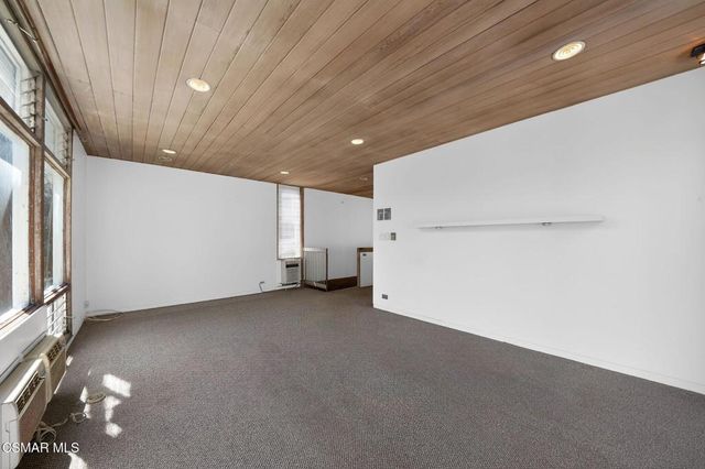 10441 Oletha Lane, Los Angeles, CA 90077