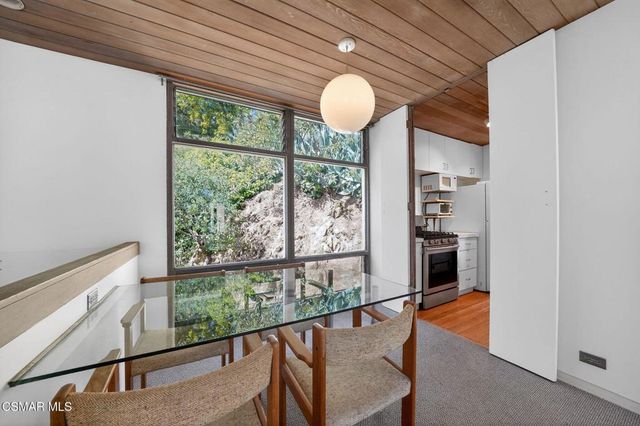 10441 Oletha Lane, Los Angeles, CA 90077