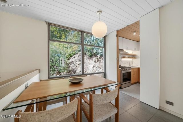 10441 Oletha Lane, Los Angeles, CA 90077