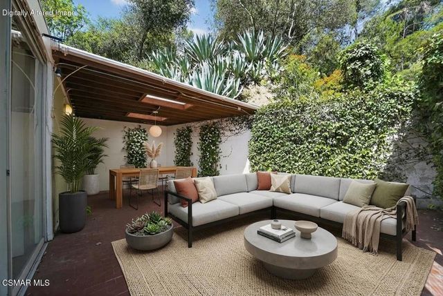 10441 Oletha Lane, Los Angeles, CA 90077