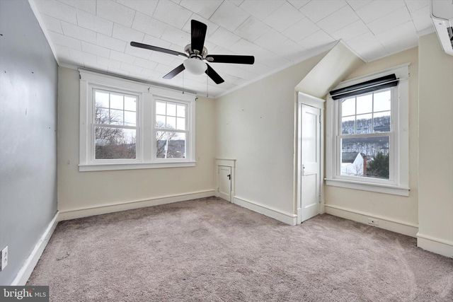 302 FLEET ST, Pottsville, PA 17901