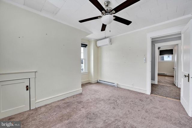 302 FLEET ST, Pottsville, PA 17901