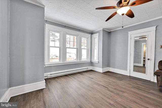 302 FLEET ST, Pottsville, PA 17901