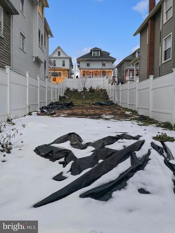 302 FLEET ST, Pottsville, PA 17901