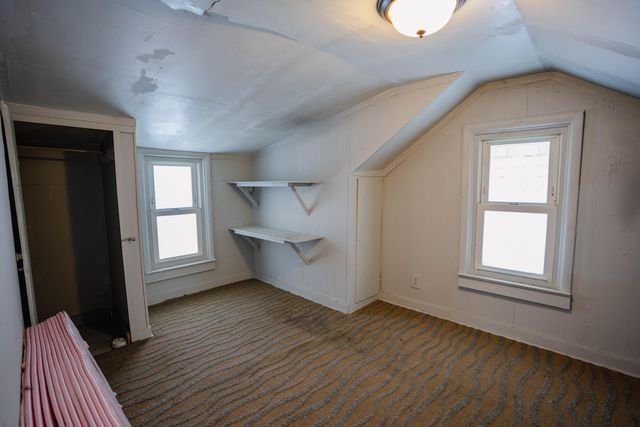 5017 Christiansen Road, Lansing City, MI 48910