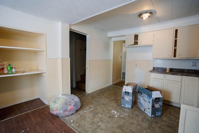 5017 Christiansen Road, Lansing City, MI 48910