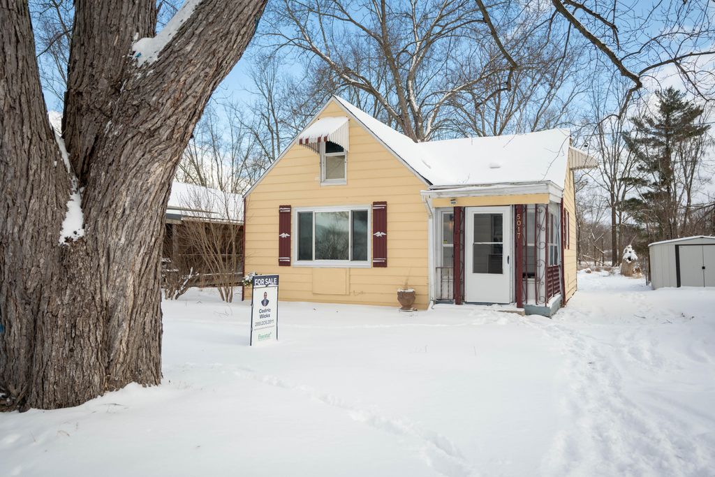 5017 Christiansen Road, Lansing City, MI 48910