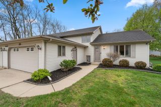 221 Scherland Drive, Schererville, IN 46375