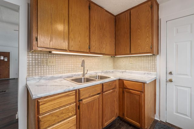 538 S Wheatland Avenue, Columbus, OH 43204