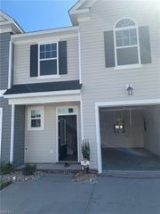 664 Revival LN, Virginia Beach, VA 23462
