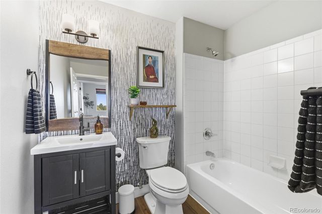 8500 E Jefferson Avenue 10E, Denver, CO 80237