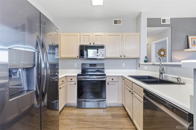 8500 E Jefferson Avenue 10E, Denver, CO 80237