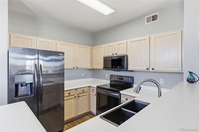 8500 E Jefferson Avenue 10E, Denver, CO 80237