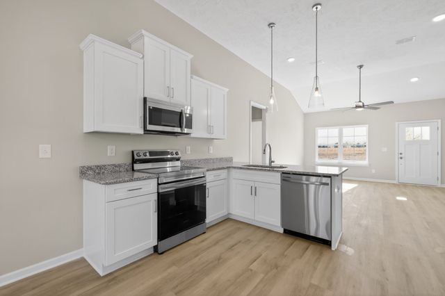 336 N Fork Branch Rd, Tullahoma, TN 37388