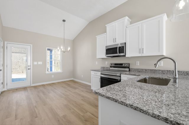 336 N Fork Branch Rd, Tullahoma, TN 37388