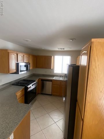 7268 Vinca Road, Las Vegas, NV 89113