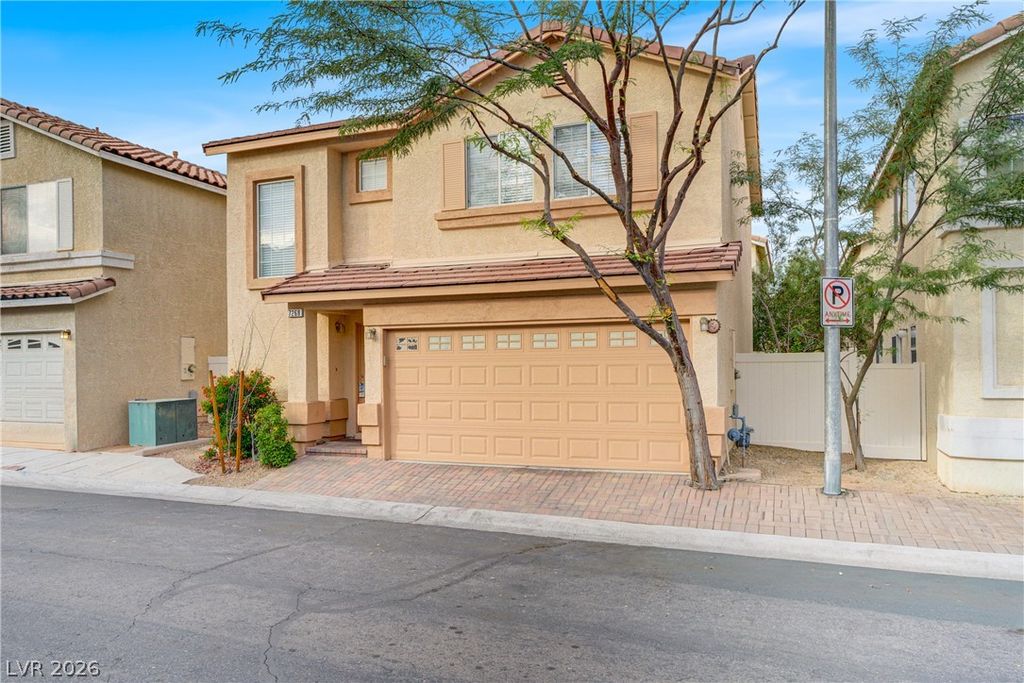 7268 Vinca Road, Las Vegas, NV 89113