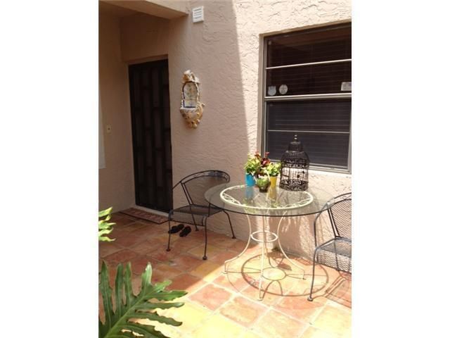 6654 Villa Sonrisa Drive 412, Boca Raton, FL 33433