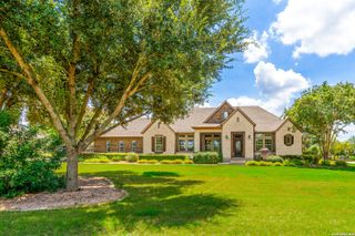 208 Lowman, New Braunfels, TX 78132