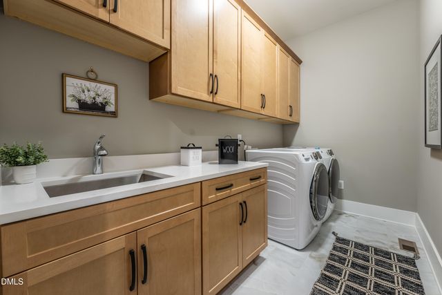 247 Ivy Ridge Road, Chapel Hill, NC 27516