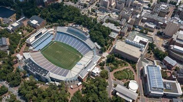 247 Ivy Ridge Road, Chapel Hill, NC 27516