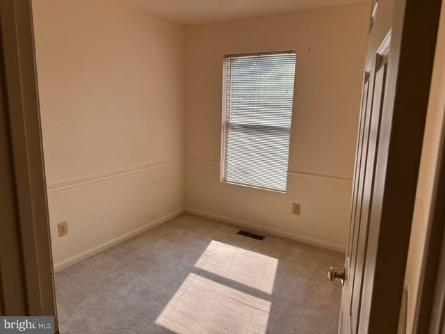12097 EDGEMERE CIR, Reston, VA 20190
