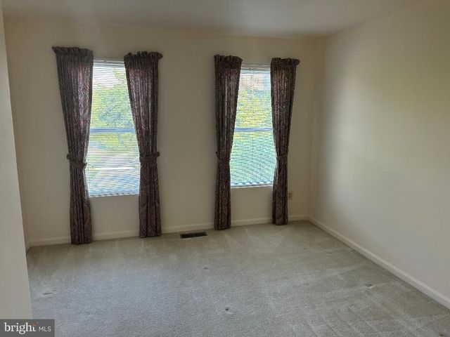 12097 EDGEMERE CIR, Reston, VA 20190