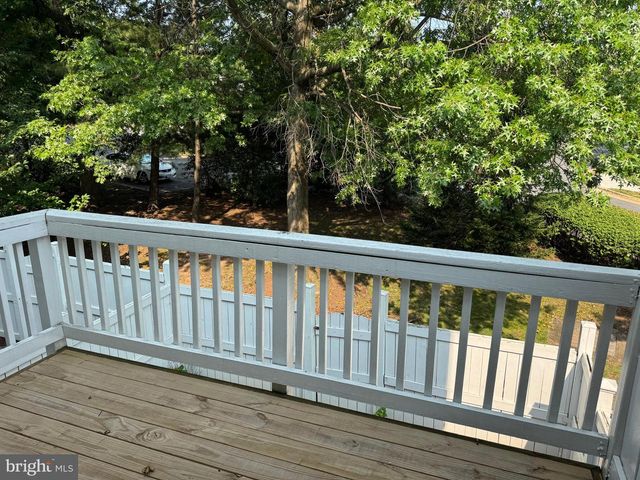 12097 EDGEMERE CIR, Reston, VA 20190