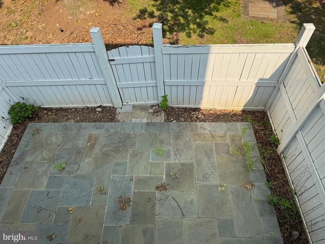 12097 EDGEMERE CIR, Reston, VA 20190