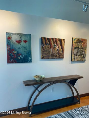 309 E Market St 302, Louisville, KY 40202