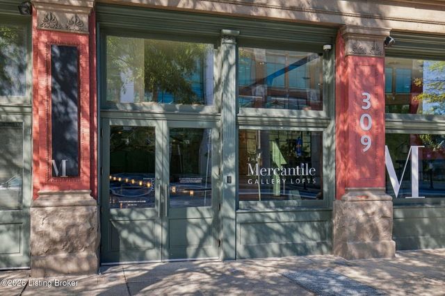 309 E Market St 302, Louisville, KY 40202