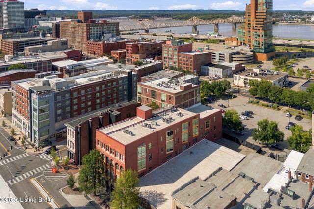 309 E Market St 302, Louisville, KY 40202
